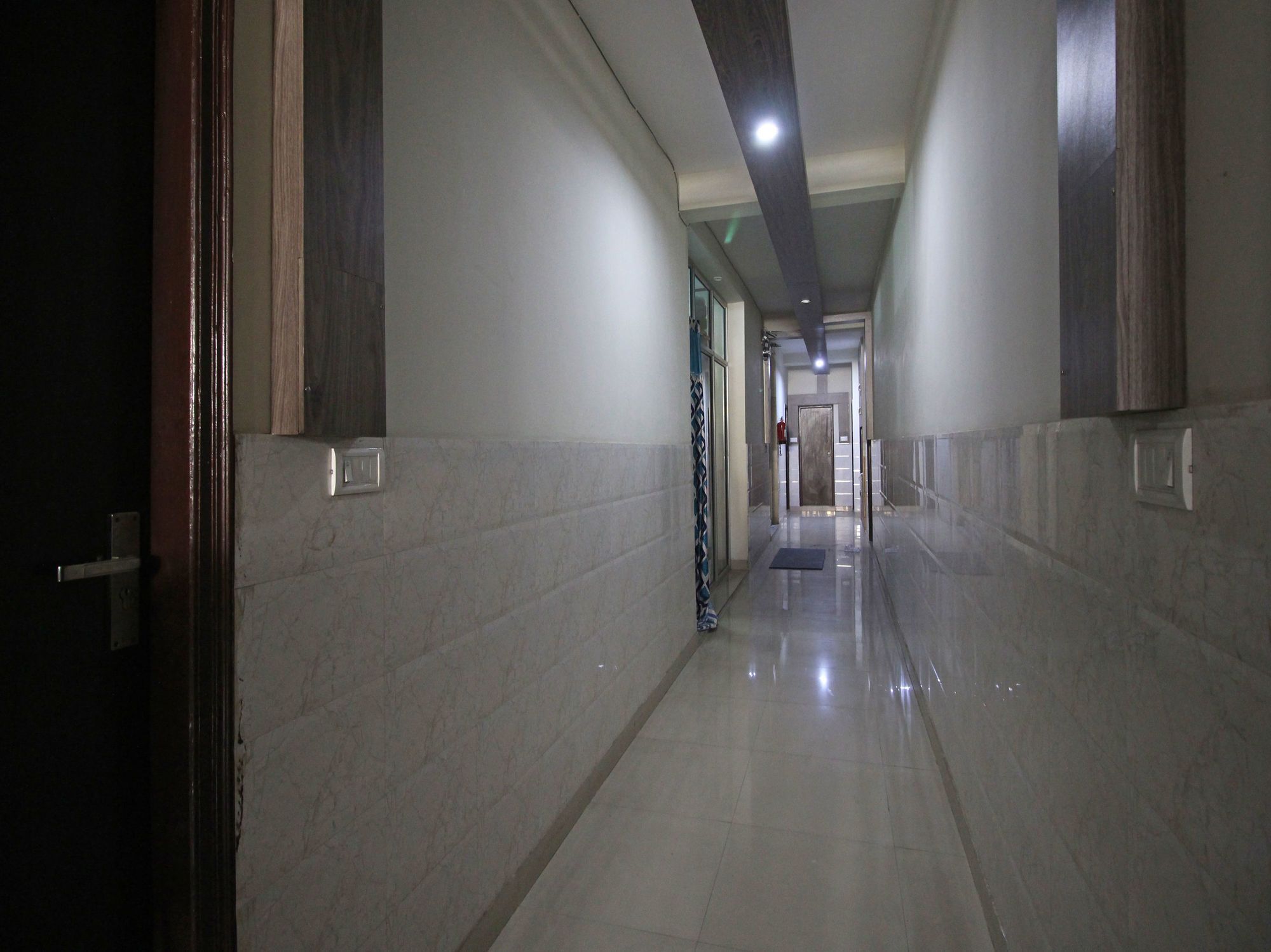 Oyo 576 Hotel Shree Kanta Residency Gurgaon Eksteriør billede