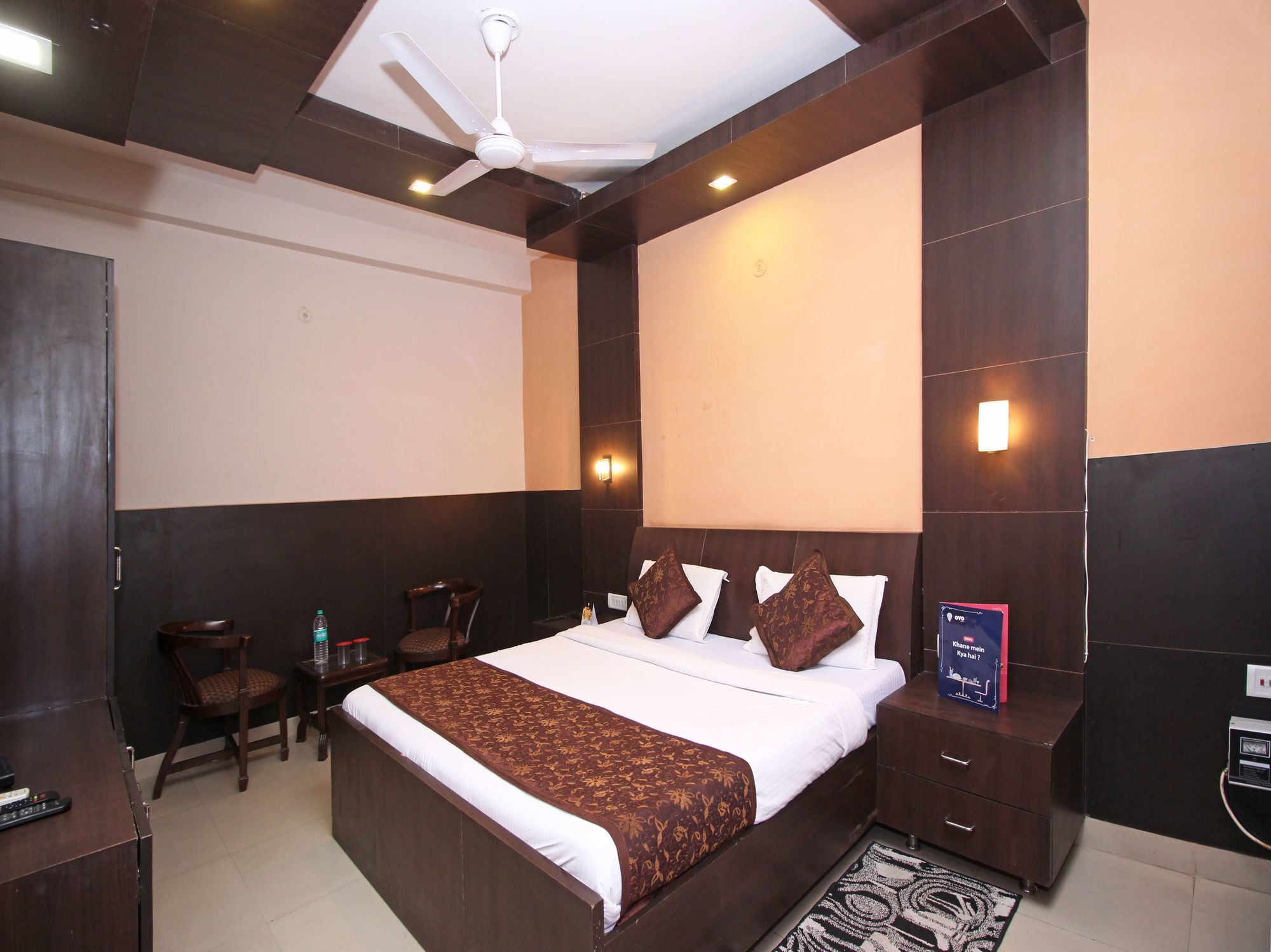 Oyo 576 Hotel Shree Kanta Residency Gurgaon Eksteriør billede